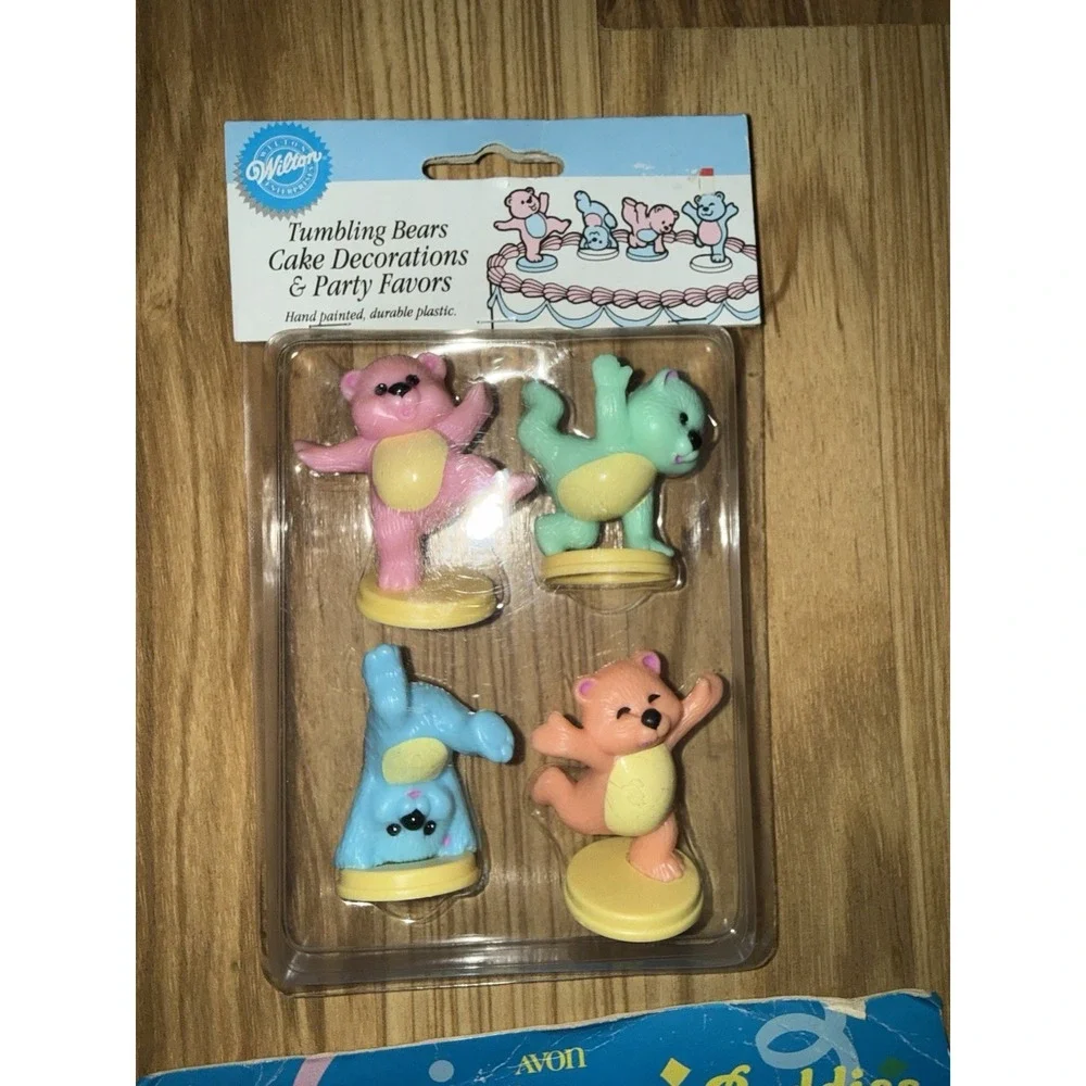 VTG Cake Decorations Wilton Bears‎ Helicopters Avon Bunny Alligator Lot